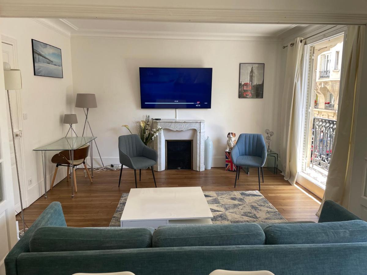 Appartement Tour Eiffel Paris Luaran gambar